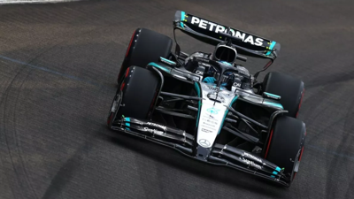 Singapur GP'de pole pozisyonu George Russell'ın