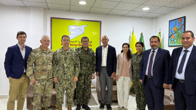 Barrack'tan YPG'ye ziyaret! 'Trump'ın Suriye vizyonu için'