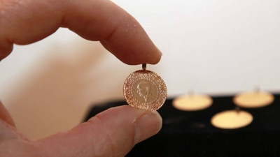 internetten altın alınır mı? Canlı yayında yatırımcısı uyardı