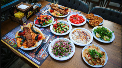 Yemekle yatıp yemekle kalkan şehir Adana’da gastronomi şöleni