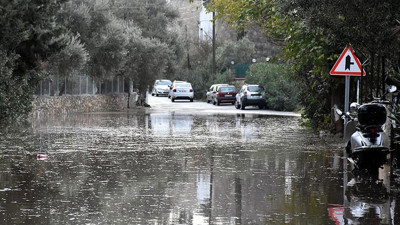 İçişleri Bakanlığı'ndan kuvvetli yağışa karşı uyarı geldi! Bu illerde yaşayanlar dikkat