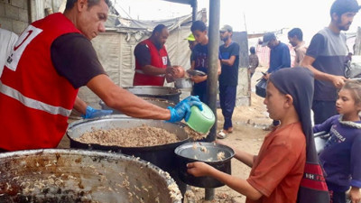 Kızılay Gazze'de ateşkes sonrası yardımlarını artırdı
