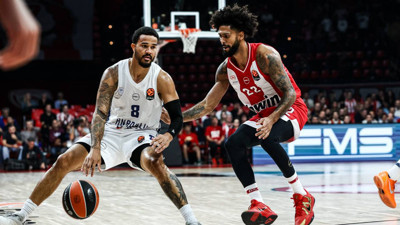 Anadolu Efes, Olympiakos'u devirdi! Lacivert-beyazlılardan 82-78'lik zafer