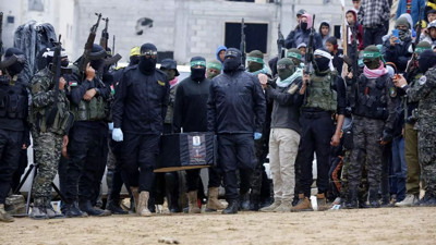 İsrail'den ateşkesi baltalamak için yeni tehdit: 'Daha fazla cenaze teslim edin'