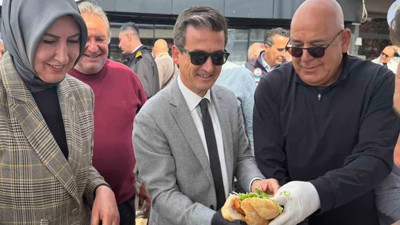 İzmir Çeşme'de vatandaşlara ücretsiz dağıtıldı!