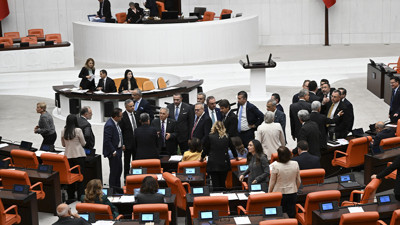 TBMM'de 'mandacı' tartışması! AK Parti ve CHP arasında gerginlik