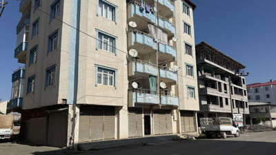 Iğdır'da korku dolu anlar! 5 katlı binaya ateş açıldı