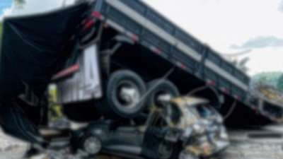 Katliam gibi kaza! En az 15 ölü, 17 yaralı