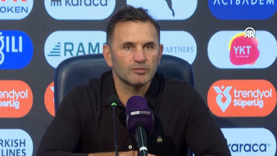 Galatasaray Teknik Direktörü Okan Buruk: 'Zorlu bir deplasmanı kazanarak bitiriyoruz'