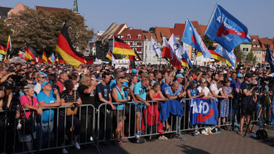 Ana muhalefet partisine casusluk suçlaması! Jet yanıt geldi