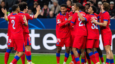 PSG, Bayer Leverkusen'i 7 golle devirdi