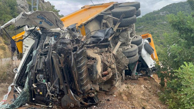Alanya'da feci kaza! 1 ölü, 1 yaralı