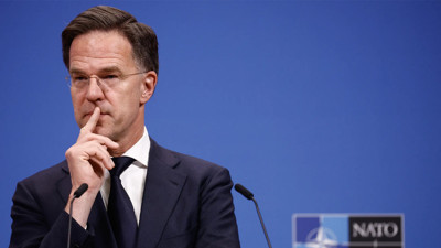 Kendi krizini görmedi! Rusya için baskıyı artırmaktan bahsetti