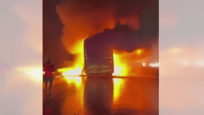 Yolcular uyurken otobüs alev aldı: En az 25 kişi can verdi...