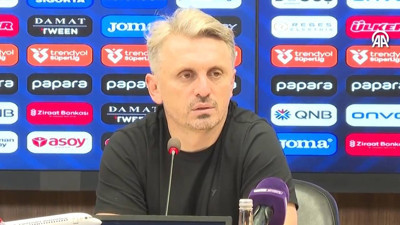 ikas Eyüpspor Teknik Direktörü Orhan Ak: 'Daha çok çalışmamız lazım'