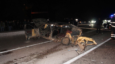 Çankırı'da 2 otomobil çarpıştı! 1 ölü, 3 yaralı var