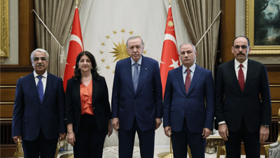 Cumhurbaşkanı Erdoğan ve İmralı heyetinin görüşmesi ertelendi!