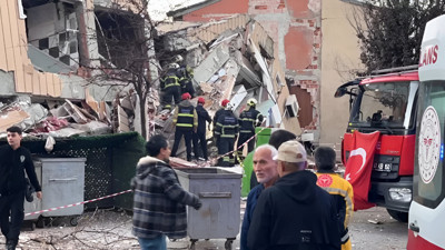 Kocaeli'nde 6 katlı bina çöktü: Enkaz altında kalanlar var!