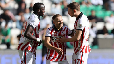 Samsunspor, Konyaspor deplasmanında 3-1 kazandı! Kırmızı-beyazlılar, ligdeki 5. galibiyetini aldı