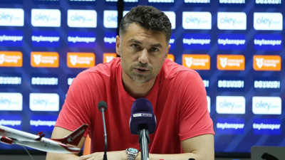 Gaziantep FK Teknik Direktörü Burak Yılmaz: 'Bizim buradan bir puanla ayrılmamız çok değerliydi'