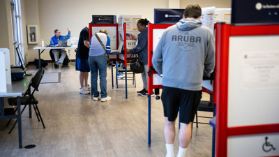 Halk sandık başındaydı! Bomba ihbarları birbiri ardına geldi