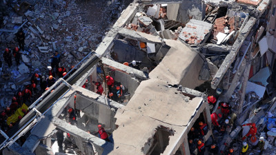 Zemindeki toprak nereye kaçtı!