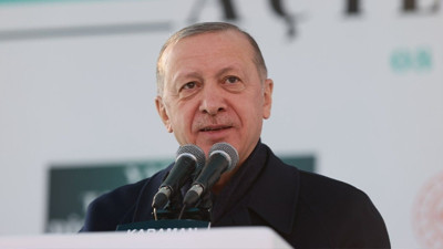 Cumhurbaşkanı Erdoğan evlenen çifti uyardı: 'Bu evlilik 6 ay sonra biter'