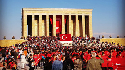 Radikal hezimet ve iki tarz-ı siyaset