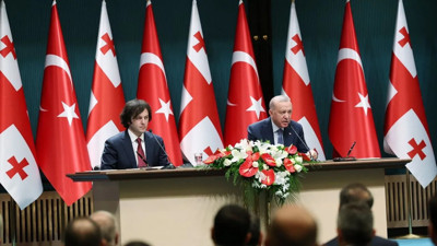 Uçak kazası sonrası Türkiye ve Gürcistan'dan kritik görüşme