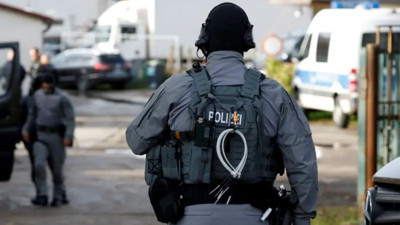 Deep Web'deki ölüm listesinde Merkel ve Scholz da vardı: Neo-Nazi olduğu iddia edilen Alman tutuklandı