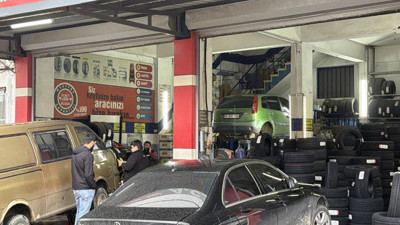 Düzce'de lastikçilerde son gün yoğunluğu