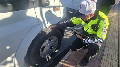 Bafra'da kış lastiği denetimi yapıldı!
