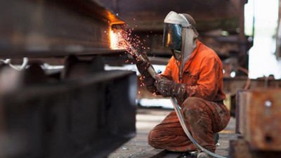 TCMB Kasım Raporu: Maliyet baskısı bitmedi, talep kırılgan