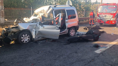 Mersin'de feci kaza! 3 kişi hayatını kaybetti