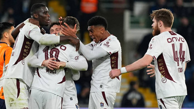 Trabzonspor sahasında Konyaspor'u ağırlıyor! Maç öncesi muhtemel 11'ler