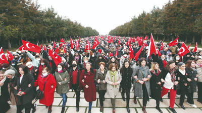 Vatan Partisi Öncü Kadın Kurultayı yarın Ankara’da!