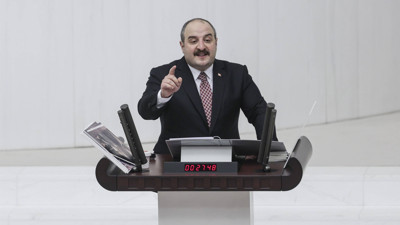 AK Partili Varank CHP'ye yüklendi! Genel Kurul karıştı