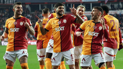 Galatasaray'a Göztepe'den takviye! Menajeri İstanbul'a geliyor