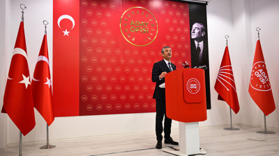 İmamoğlu dekoru kaldırıldı! İbre Özel’e dönüyor