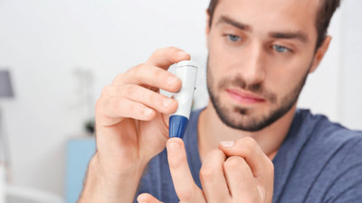 Prof. Dr. Arslanoğlu, yönetmelikte düzenleme istedi: Diyabetli gençler iş bekliyor