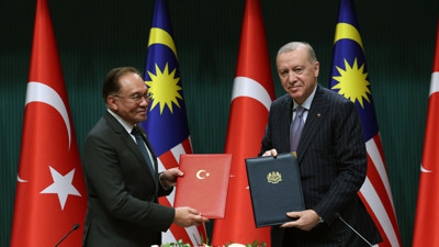 Cumhurbaşkanı Erdoğan'dan Malezya Başbakanı Enver ile ortak açıklama! Görüşmede neler ele alındı? 'Yeniden Asya' vurgusu yaptı