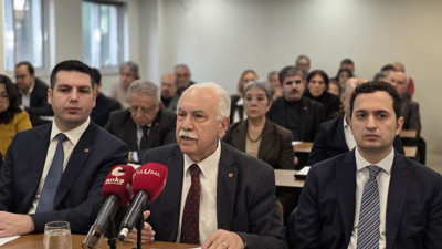 Doğu Perinçek'ten önemli açıklamalar: Türkiye'nin savunması Venezuela ve İran'dan başlar