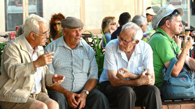 Türkiye'nin çınarları bu şehirlerde yaşıyor! 90 yaş üstünde ilk sıra o şehir