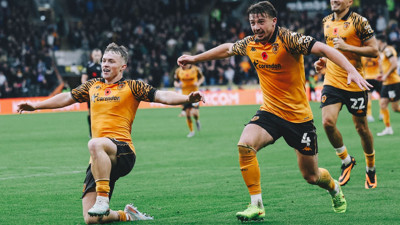 Hull City Premier Lig'e yükseldi mi? Acun'un takımı Premier Lig'e çıktı mı?