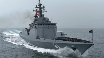 KDHC Lideri Kim'den donanmaya 10 bin tonluk destroyer talimatı