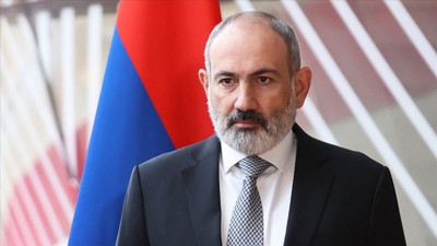 Ermenistan'da hükümet istifa etti: Yeni parlamentonun ilk oturumunda 'kilise' gerginliği