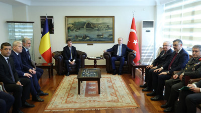 Cumhurbaşkanı Erdoğan, Romanyalı mevkidaşı Dan’ı kabul etti