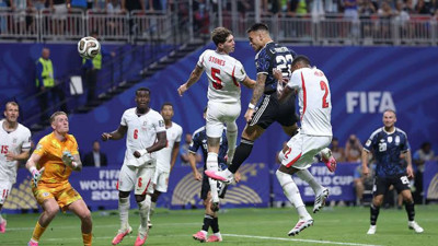 Arjantin, İngiltere karşısında 2-1 kazandı: Finale yükseldi