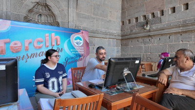 Kayseri'de ücretsiz LGS danışmanlığına veli ve öğrencilerden ilgi