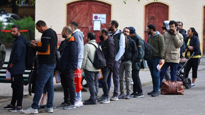 İtalya ve Almanya göçmen meselesinde karşı karşıya geldi